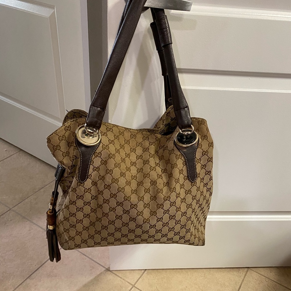 Authentic Gucci Handbag